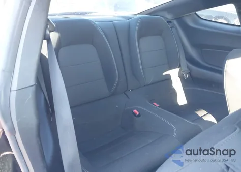 2016 Ford Mustang V6 z USA, uszkodzony, nr VIN 1FA6P8AM7G5227050